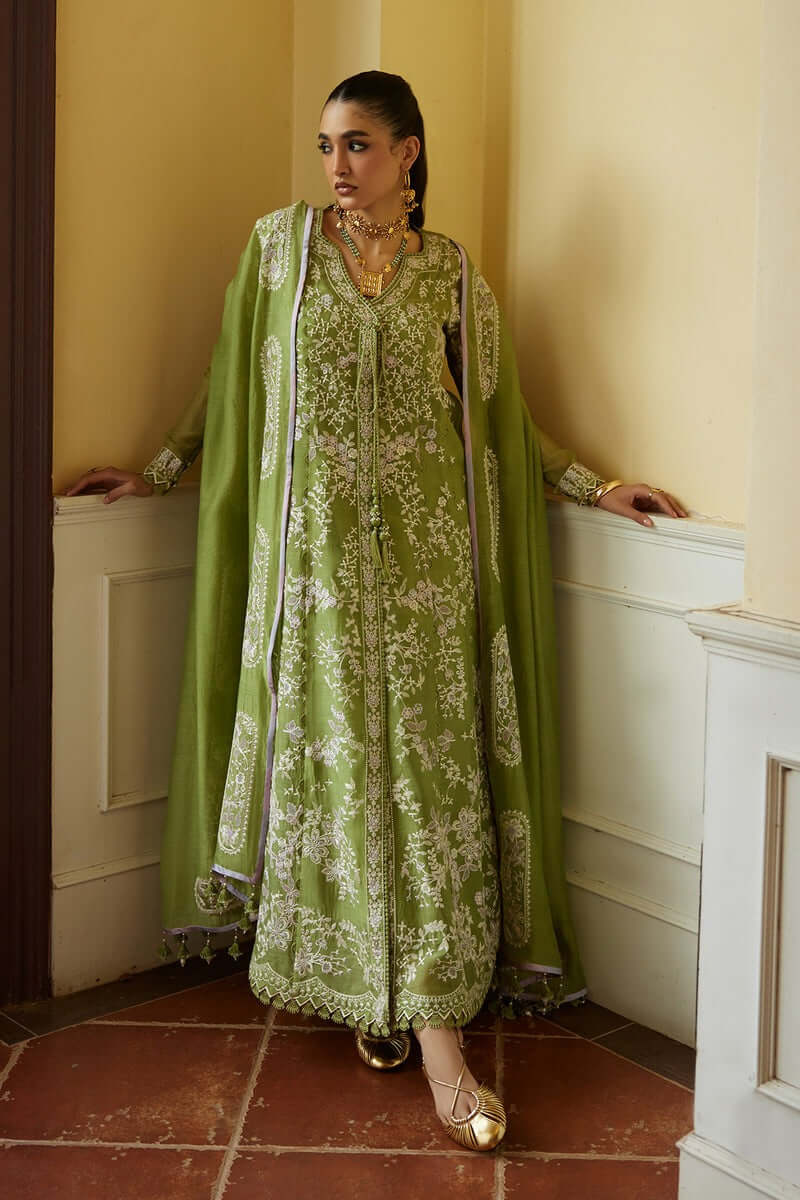 Minha elegant green kurta set with intricate embroidery and matching dupatta, perfect for festive occasions.