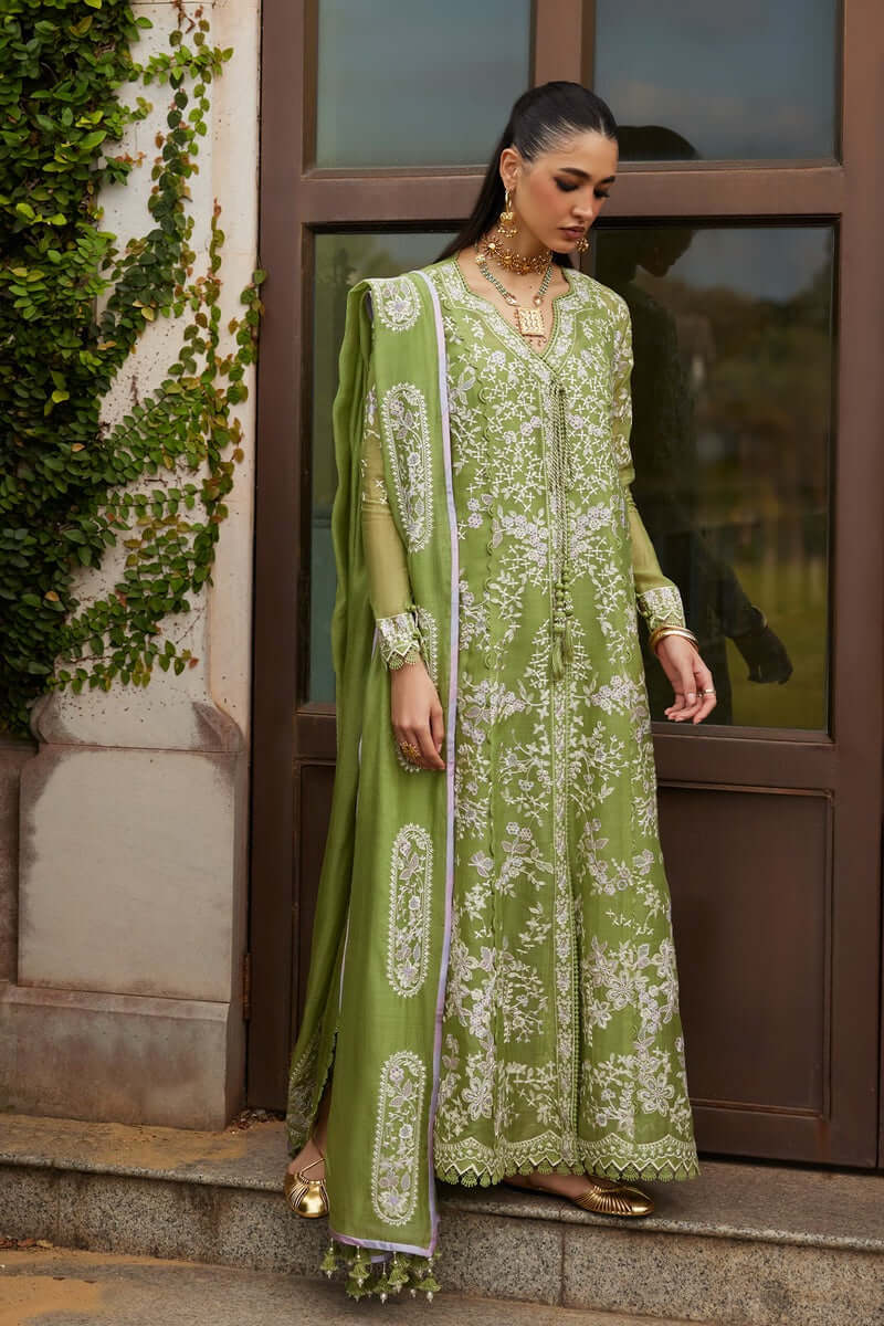 Minha elegant green kurta set with intricate embroidery, styled with matching dupatta and jewelry.
